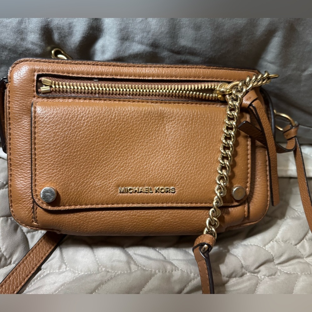 Michael Kors Authentic handbag